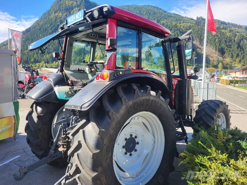 Valtra N 103.4 Tractors