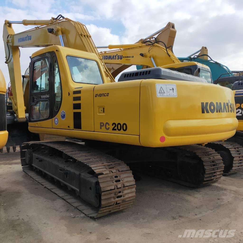 Komatsu PC200-6 Crawler excavators