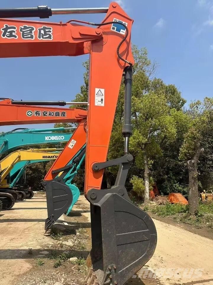 Hitachi EX 200-1 Crawler excavators