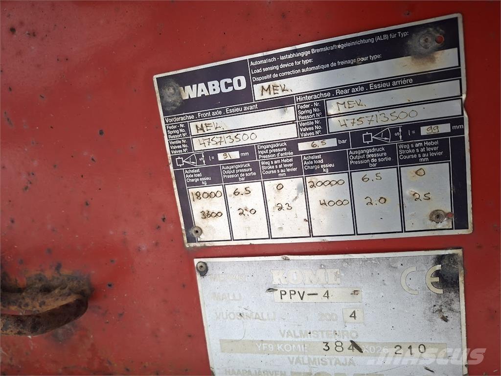 Kome Puuperävaunu Timber trailers