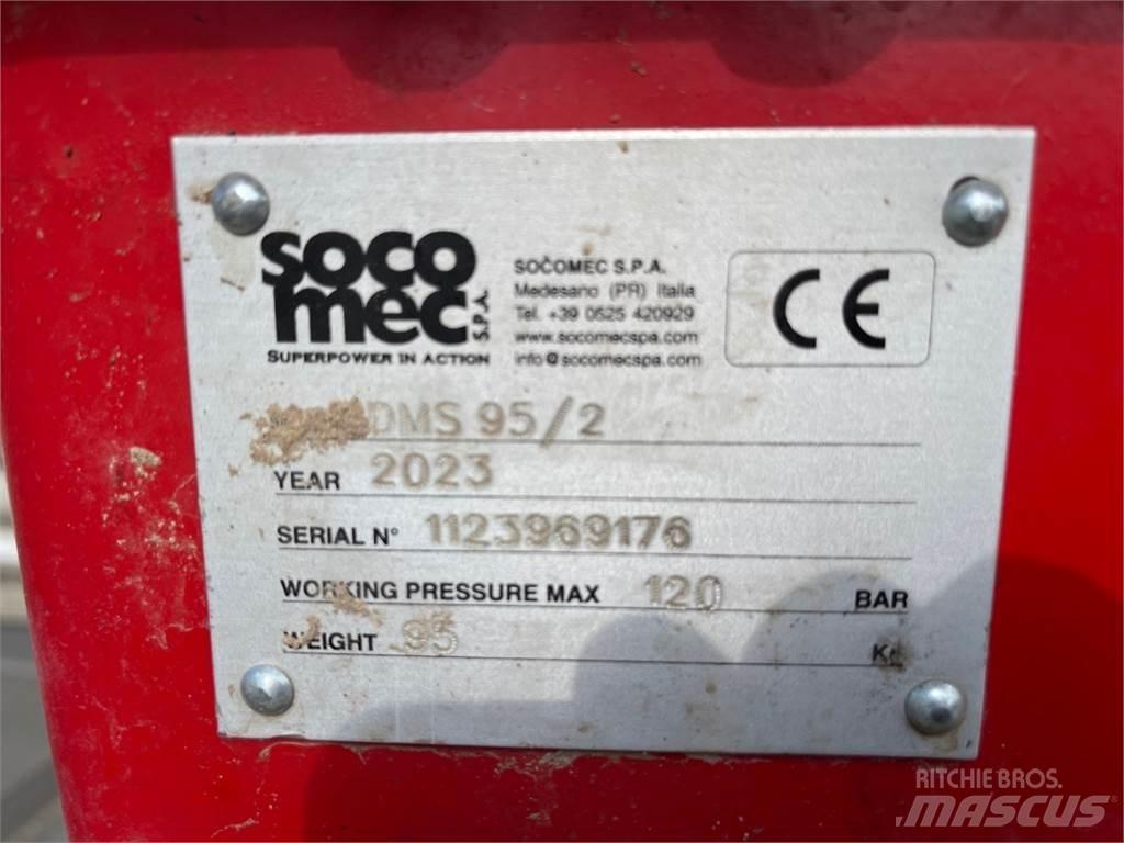  DMS95/2 Hydraulic pile hammers