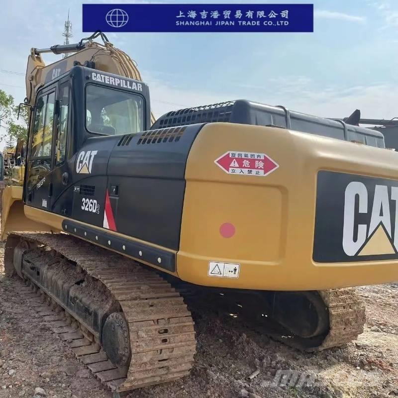 CAT 326 D Crawler excavators