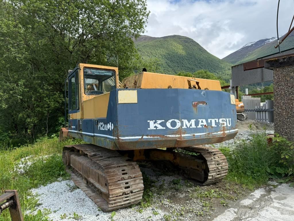 Komatsu PC 200-3 Crawler excavators