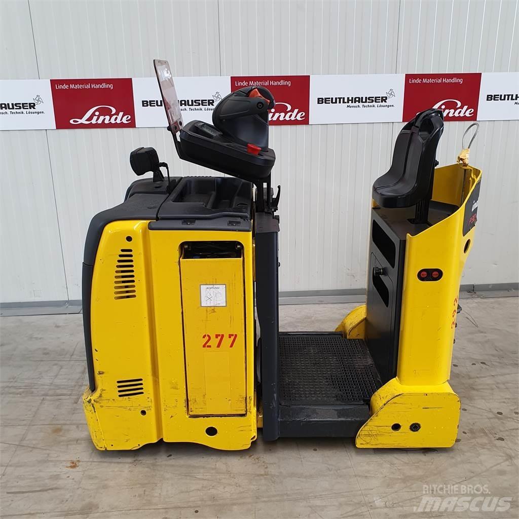 Linde P30C Towing trucks
