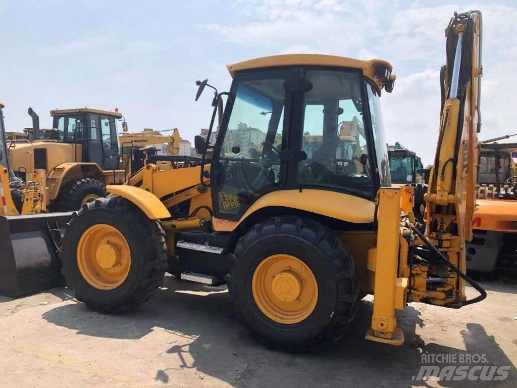 JCB 4 CX Backhoe loaders