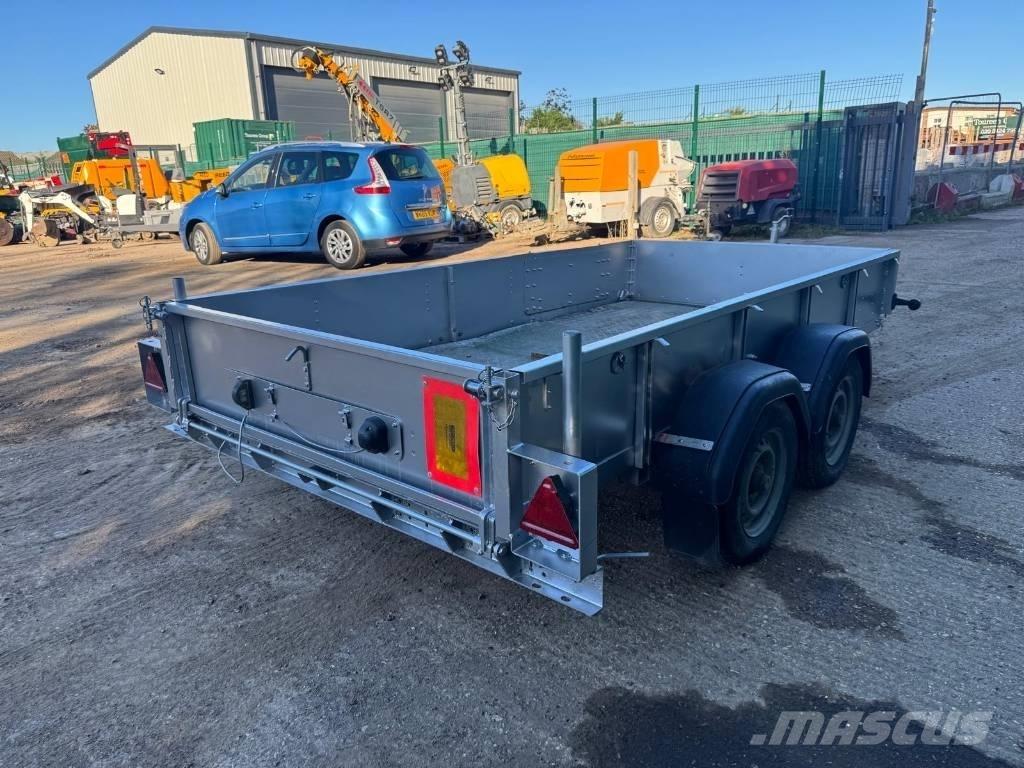  MEREDITH & EYRE 10 X 5 Box body trailers
