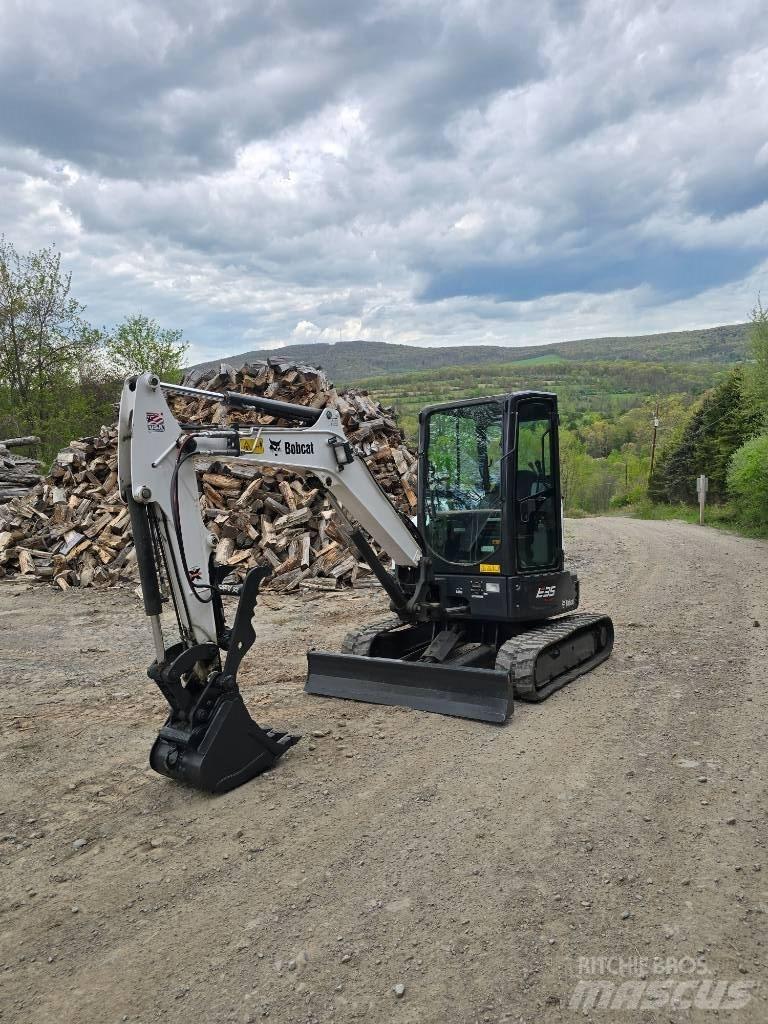 Bobcat E35 Mini excavators < 7t (Mini diggers)