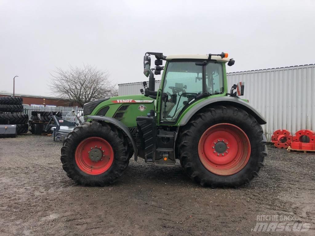 Fendt 720 Vario Tractors