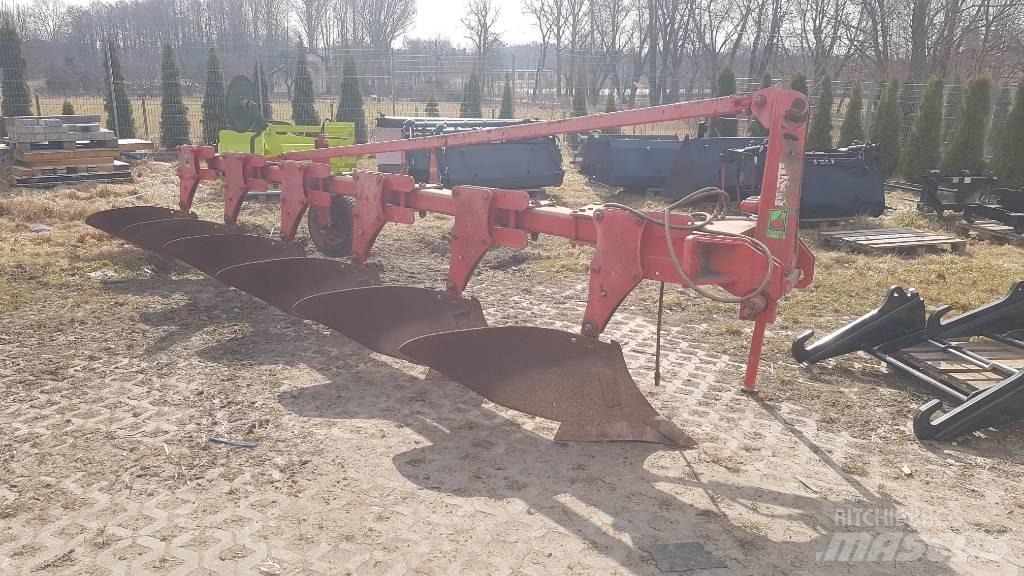 Unia TUR V6 Conventional ploughs