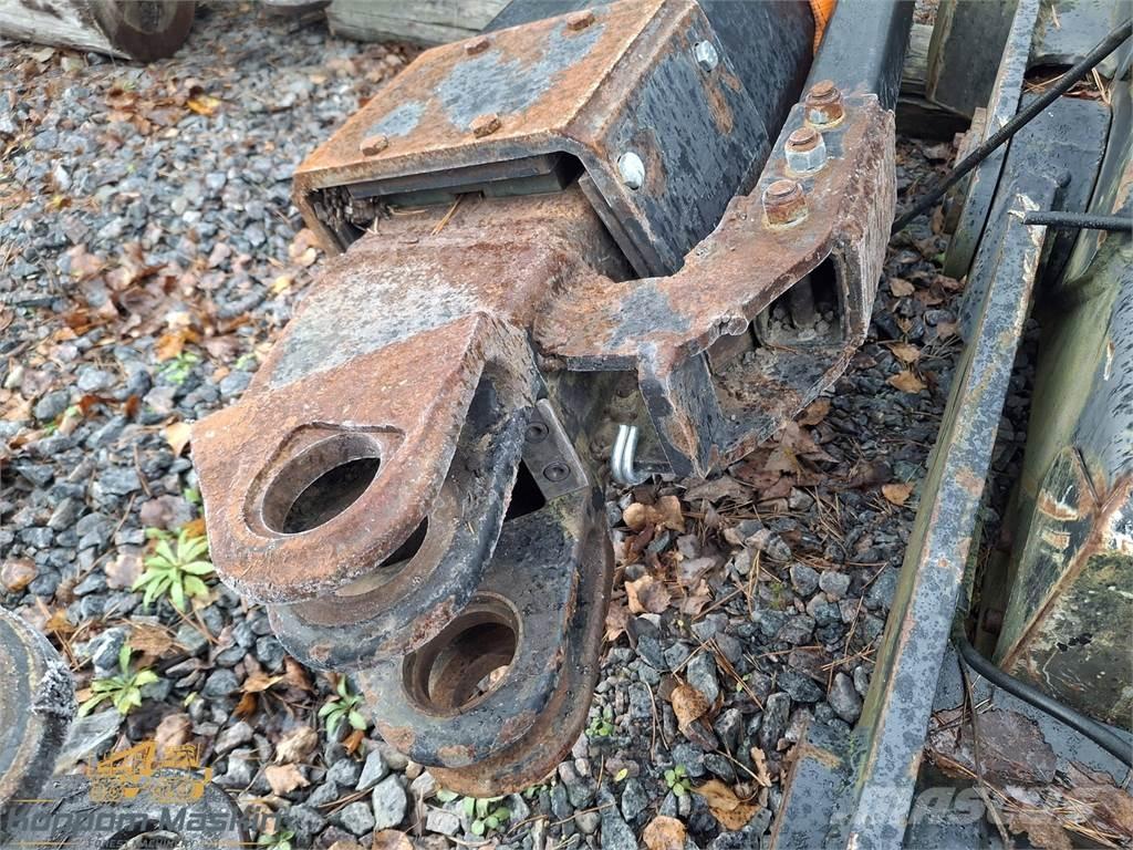 John Deere Ch711 Harvester cranes