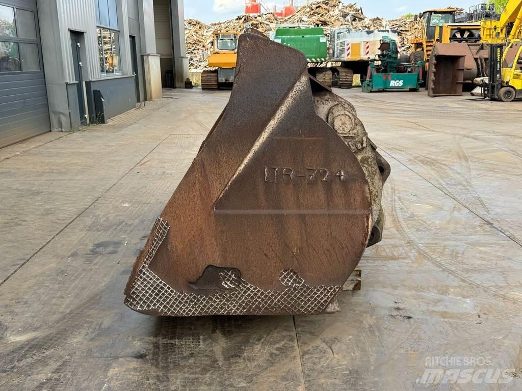 CAT 980 Buckets