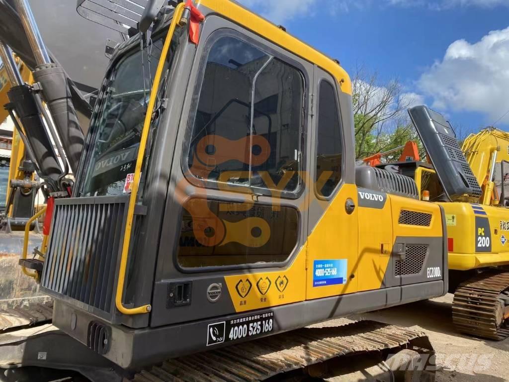 Volvo EC 200 Crawler excavators