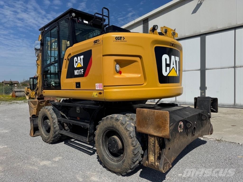CAT M317F Wheeled excavators