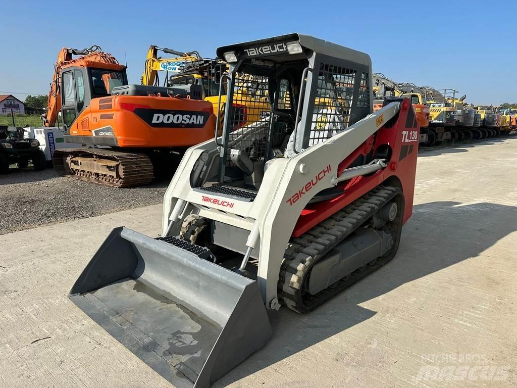 Takeuchi TL130 Crawler dozers