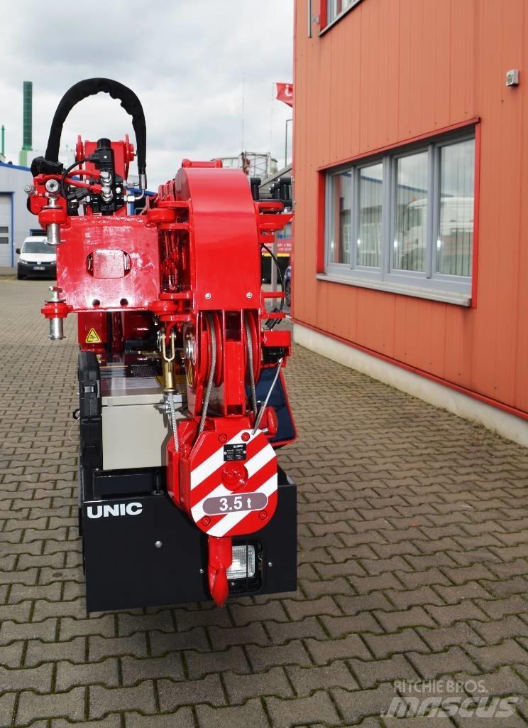 Unic B-350.2V Tracked cranes