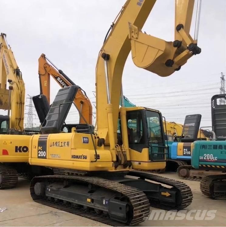 Komatsu PC 200-7 Crawler excavators
