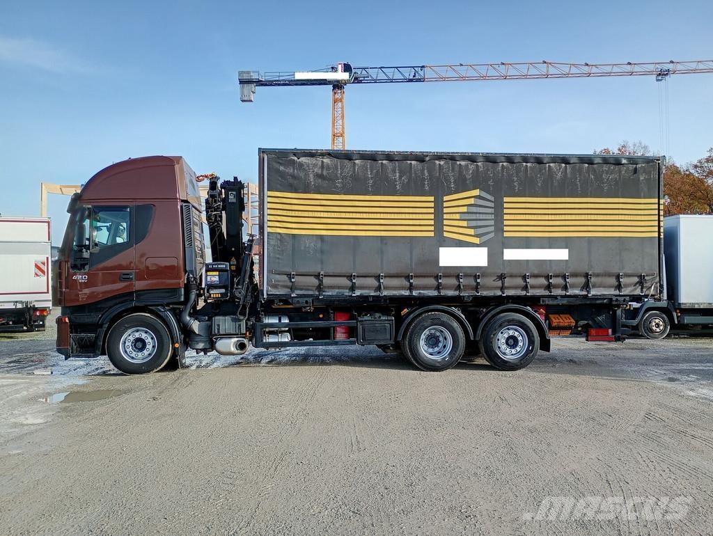 Iveco AS260S42Y/FS Curtainsider trucks