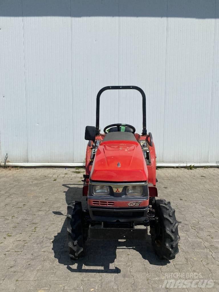 Mitsubishi MT170 Compact tractors