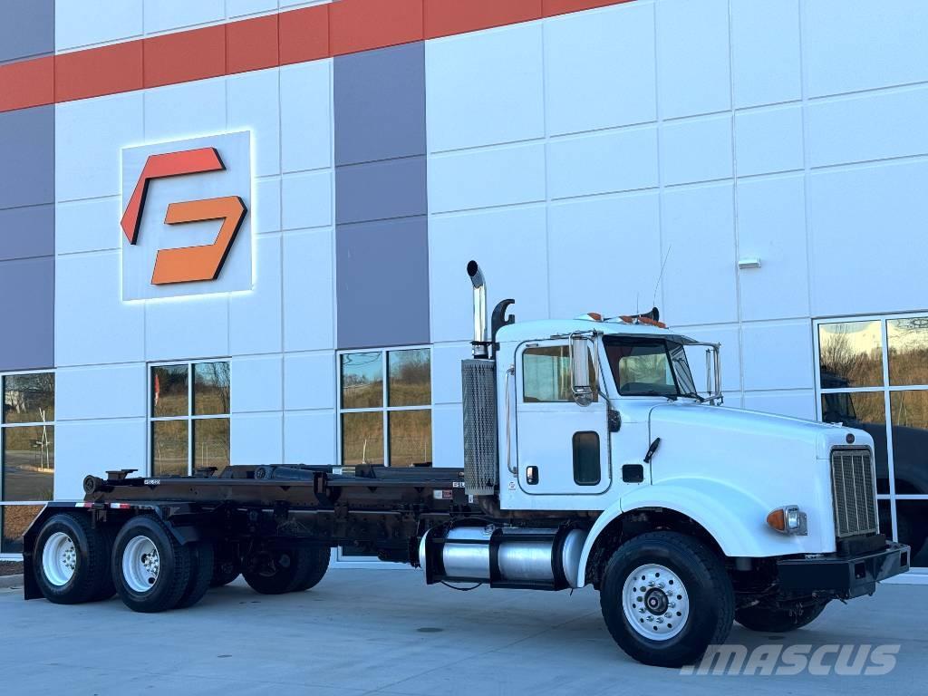 Peterbilt 357 Cable lift demountable trucks