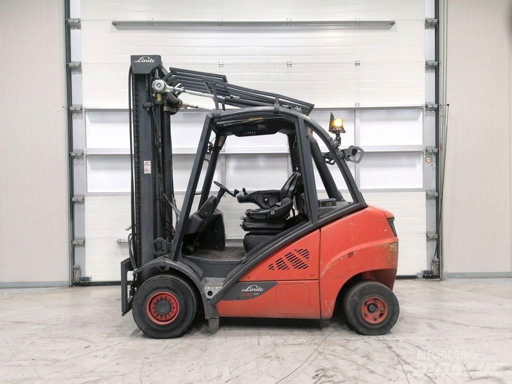 Linde H30D-02 Diesel trucks