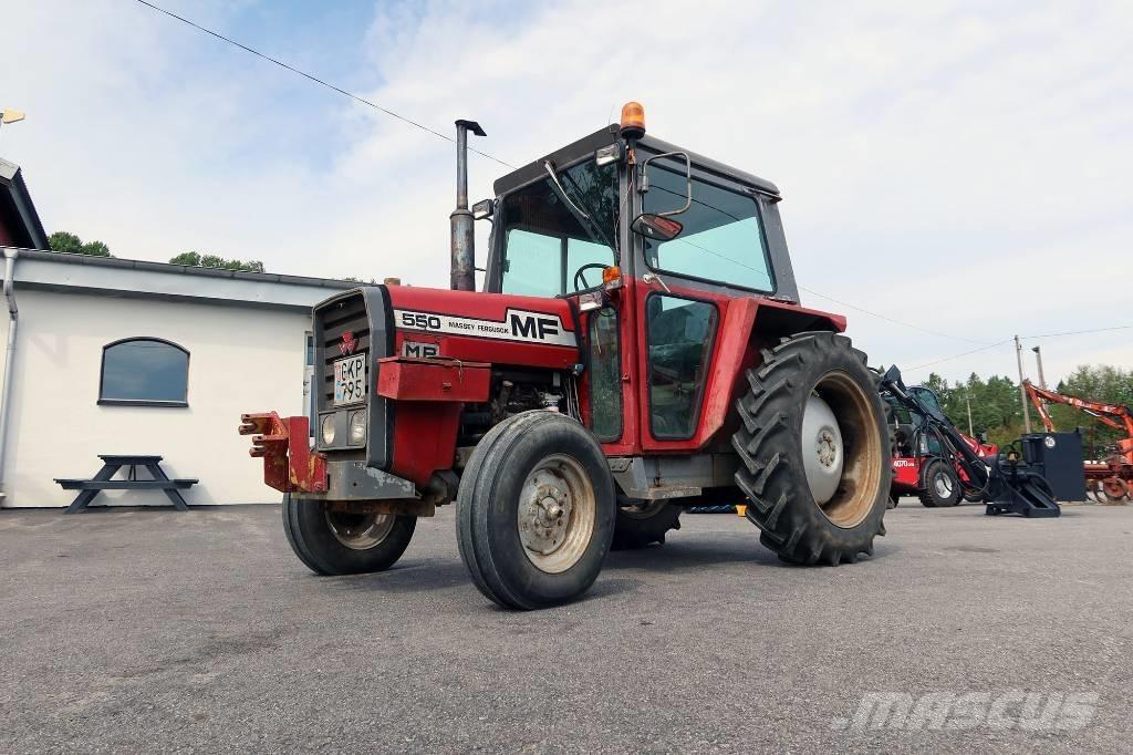 Massey Ferguson 550 Tractors