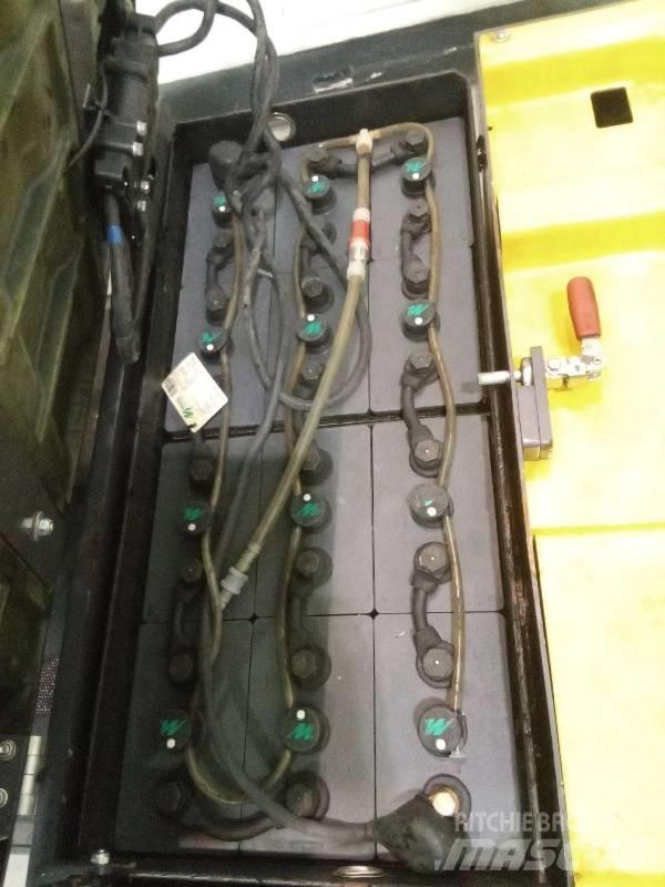 DEC bull 5N Airport equipment