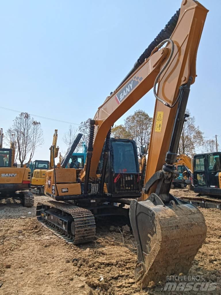 Sany SY 135C Midi excavators  7t - 12t