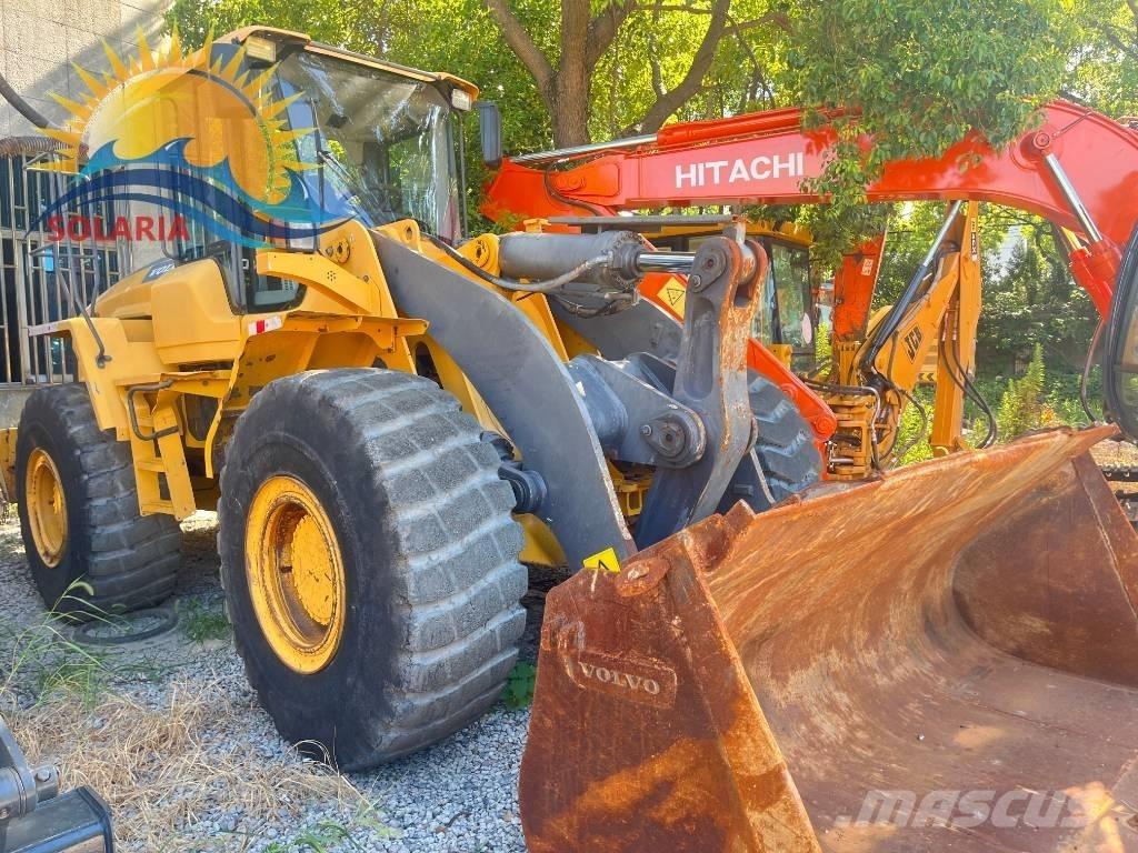 Volvo L 120 F Wheel loaders