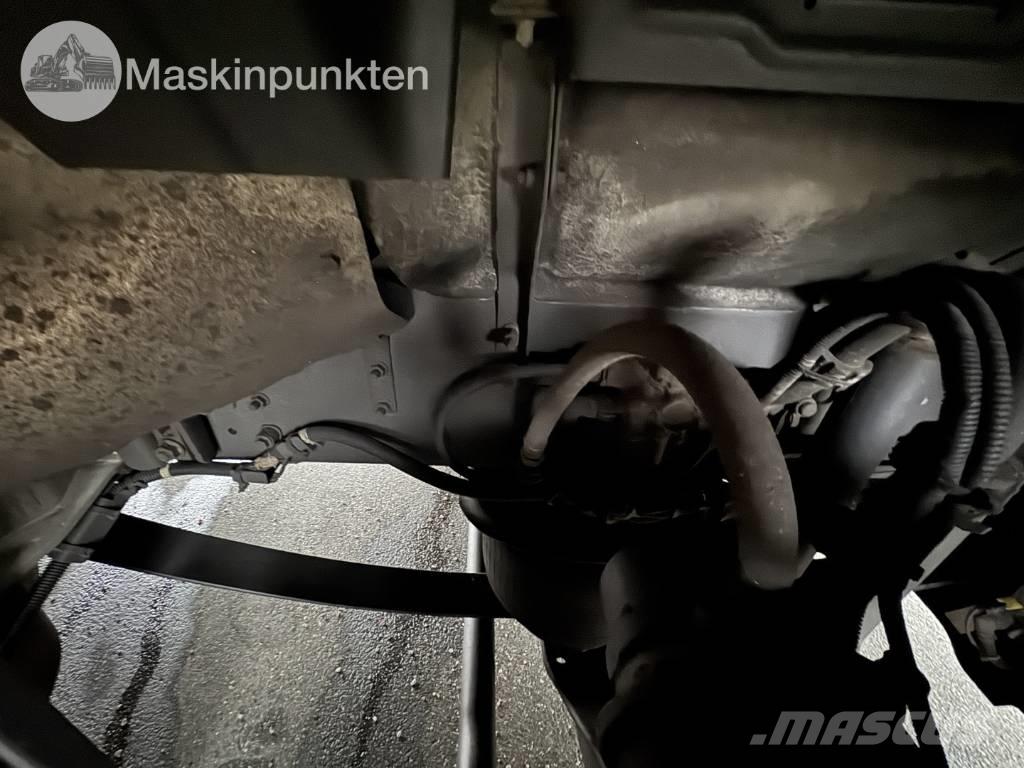 Scania P 250 Box body trucks