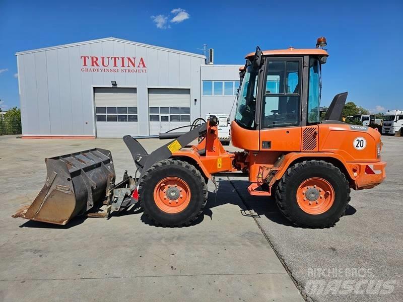 Volvo L 30 G Wheel loaders