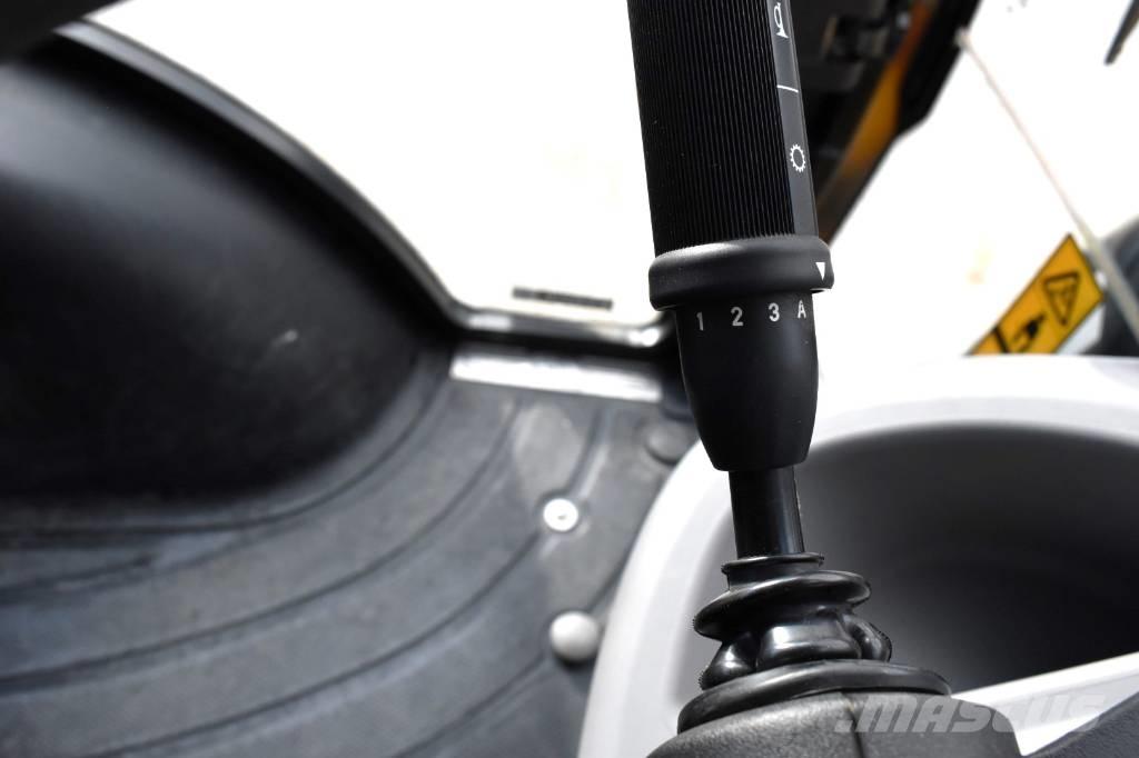 JCB 3 CX Backhoe loaders