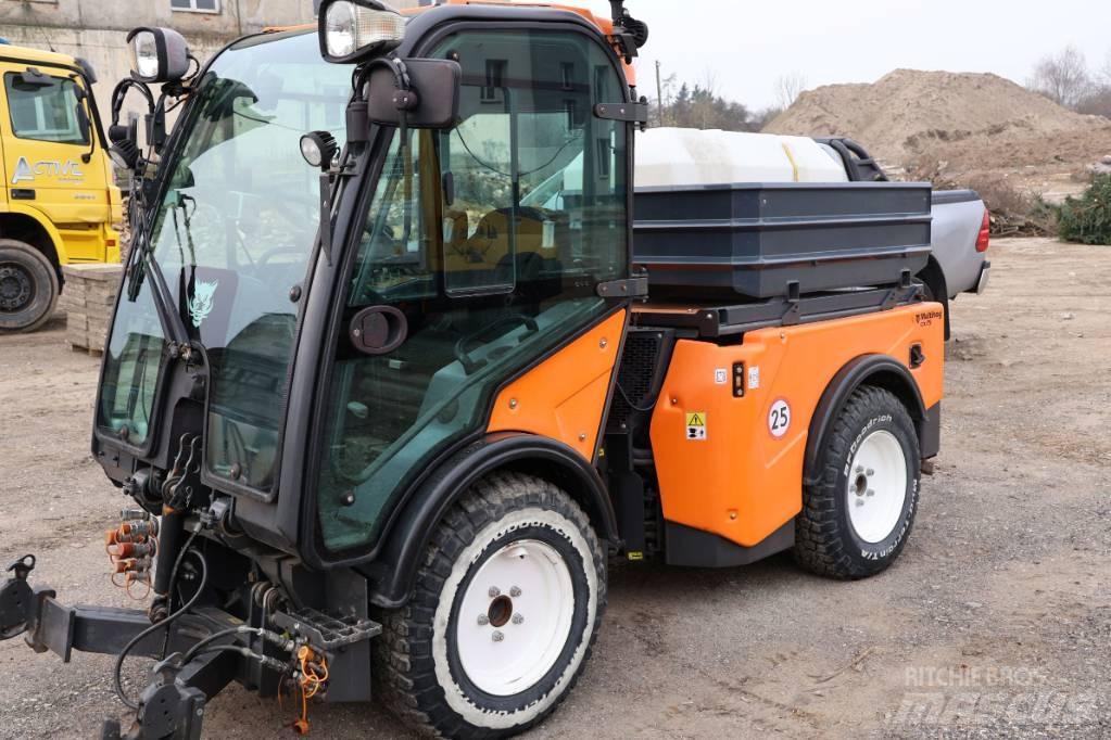 Multihog CX75 Utility tool carriers