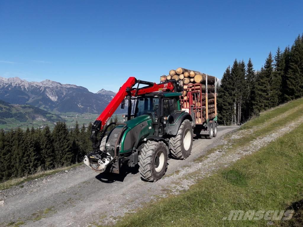 Valtra T 151 E HT Forestry tractors