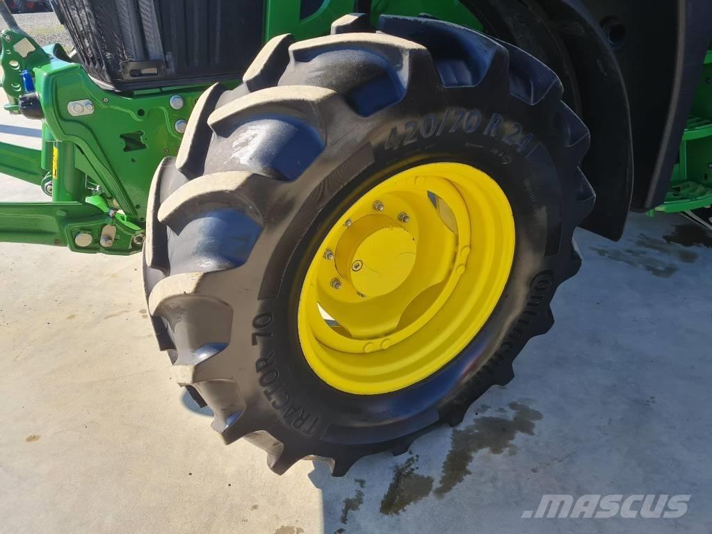 John Deere 6120 M Tractors