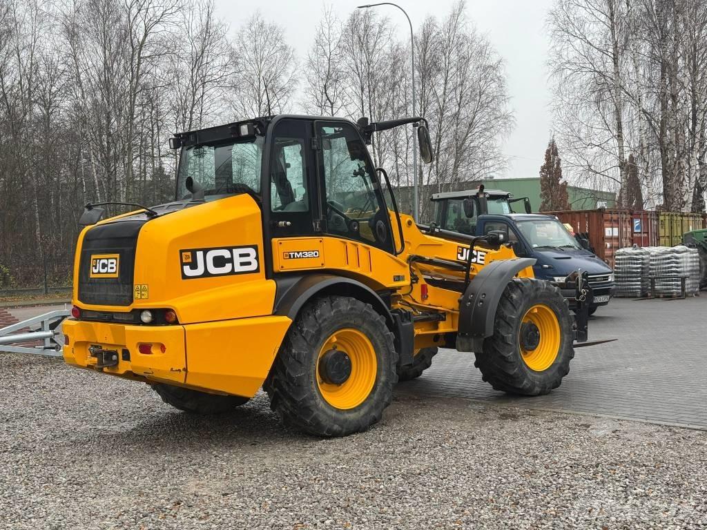 JCB TM 320 Telehandlers for agriculture