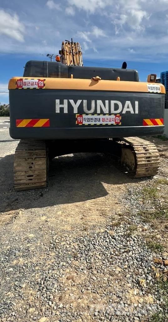 Hyundai Robex 300 LC Crawler excavators