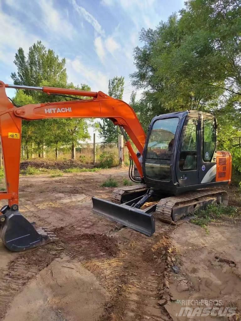 Hitachi zaXIS60 Crawler excavators