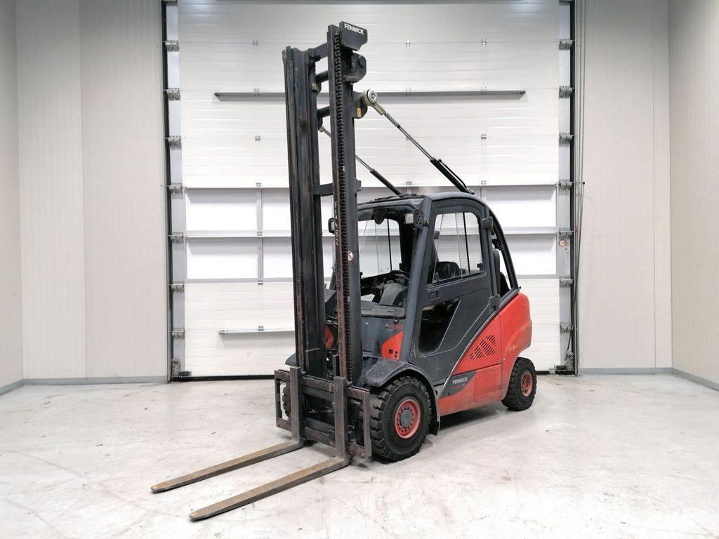 Linde H30T-02 LPG trucks