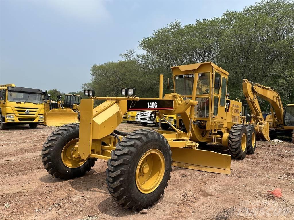 CAT 140G Graders