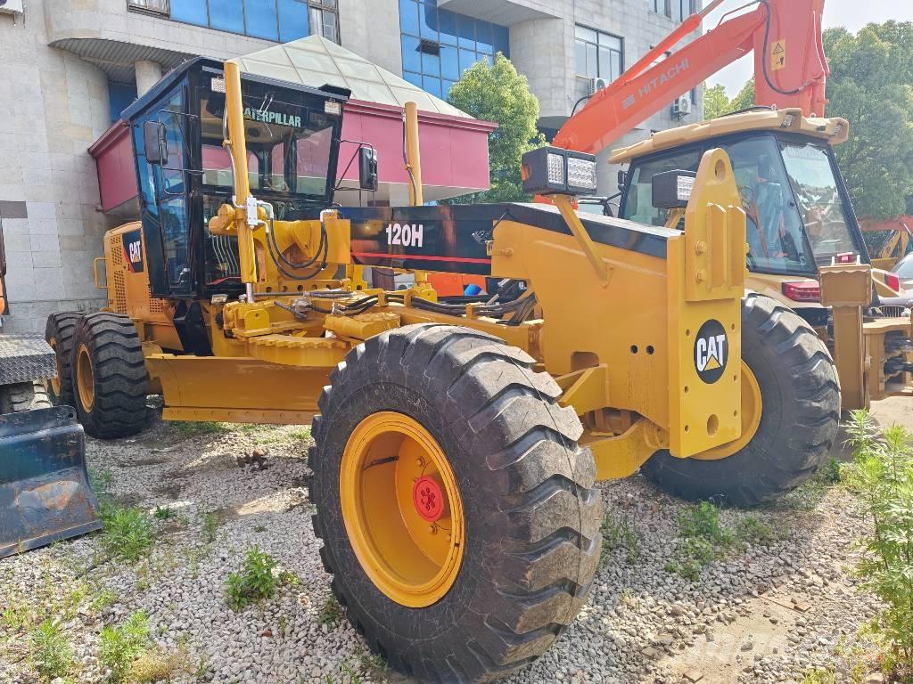 CAT 140 H Graders