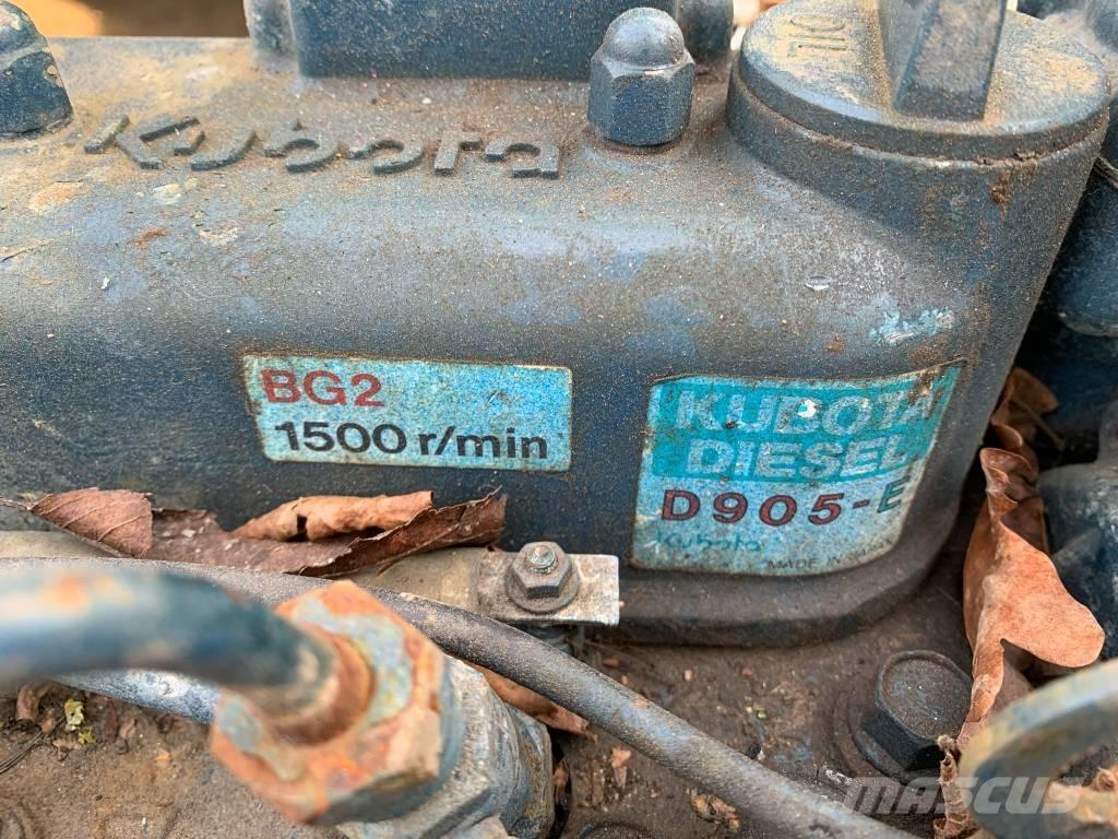 Kubota D 905E ENGINE Engines