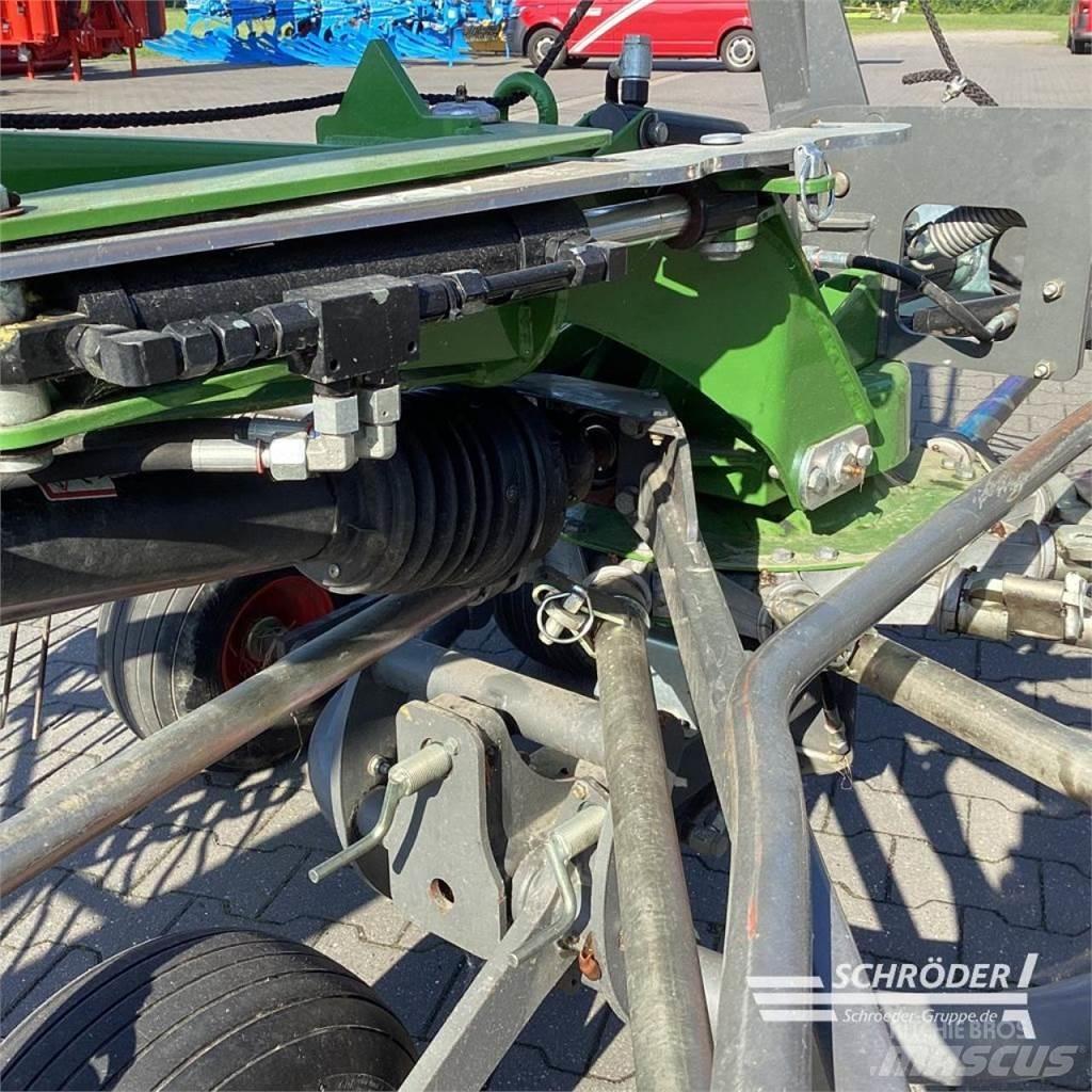 Fendt FORMER 1502 Windrowers