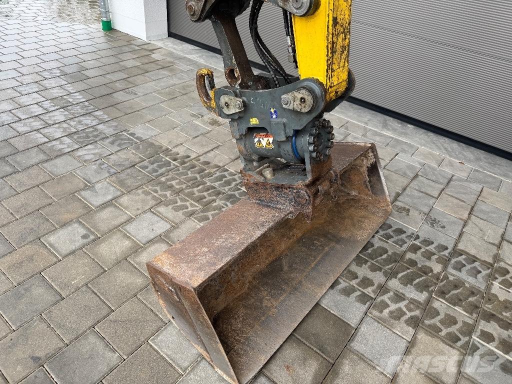 Wacker Neuson EW 65 Wheeled excavators