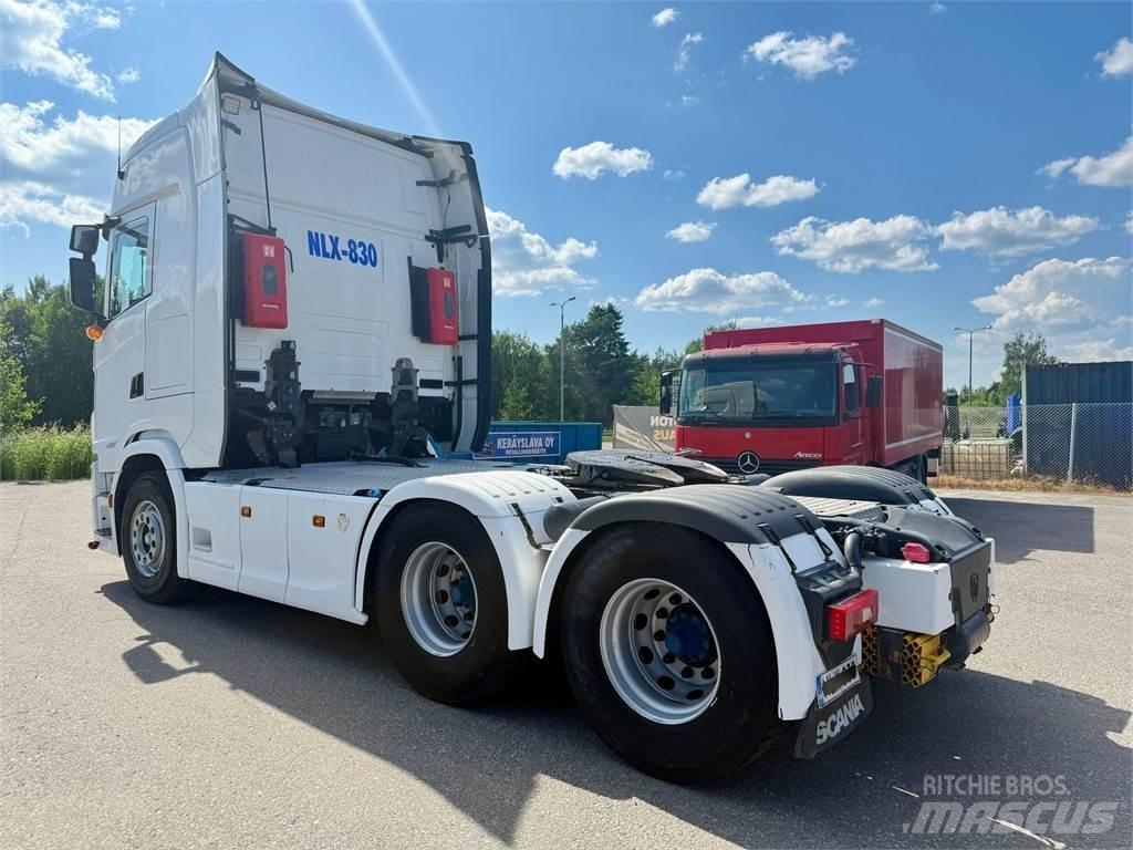 Scania S580 6x4 Tractor Units
