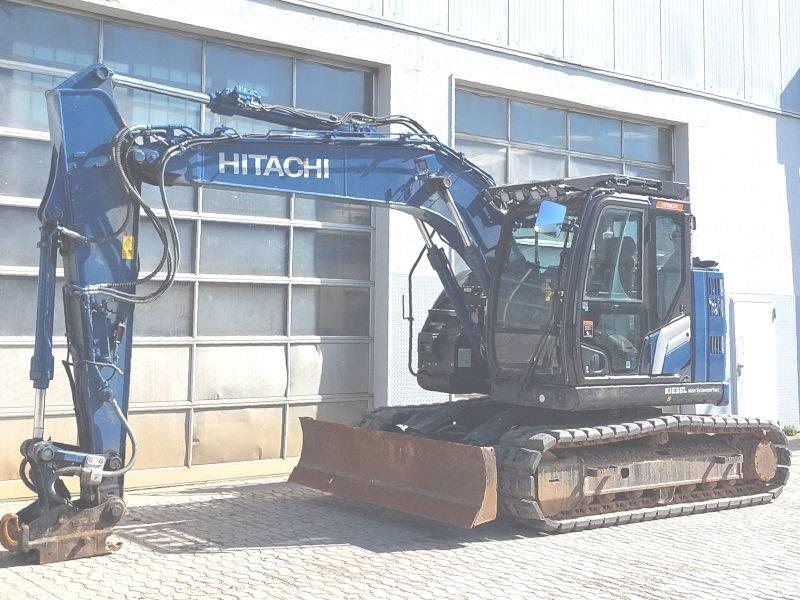 Hitachi ZX 135 US-7 Crawler excavators