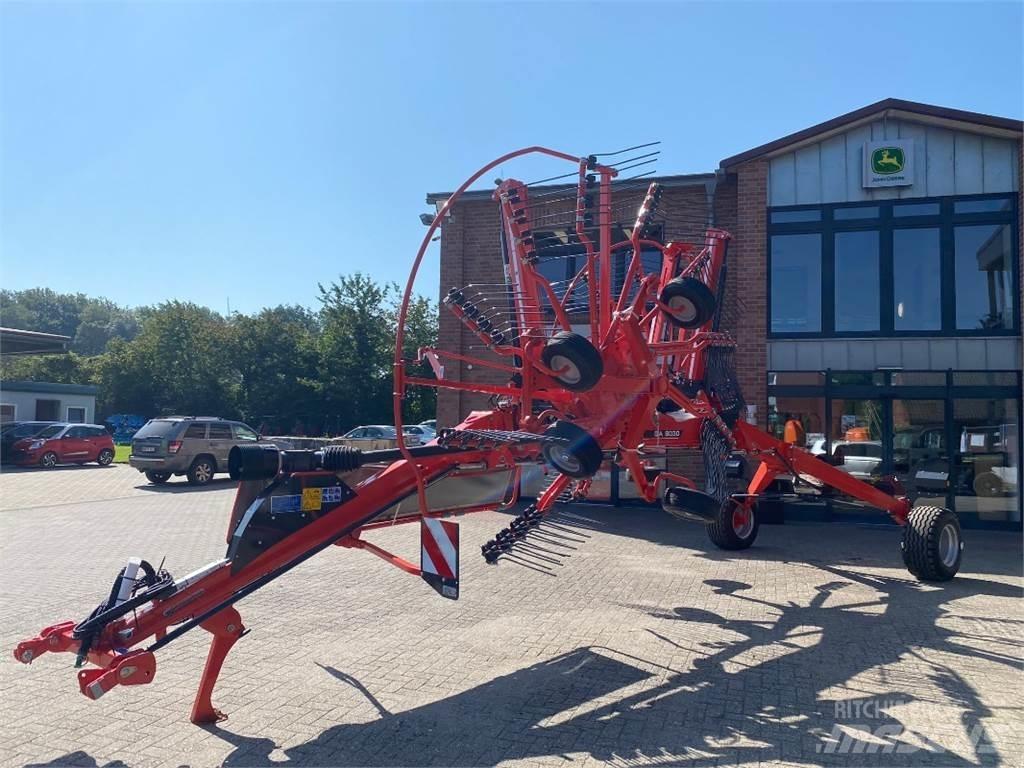 Kuhn GA8030 Swathers