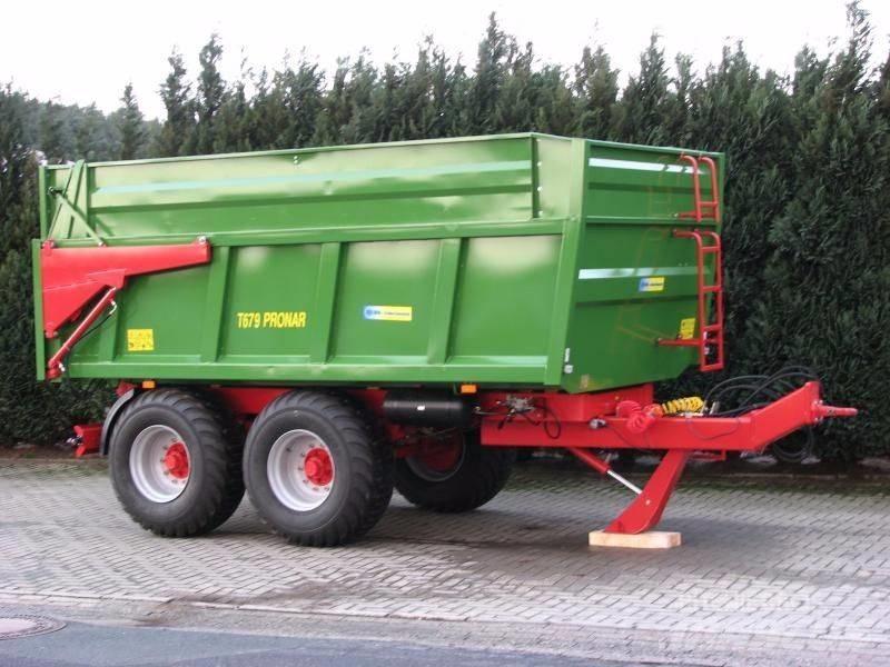 Pronar T679 Tipper trailers