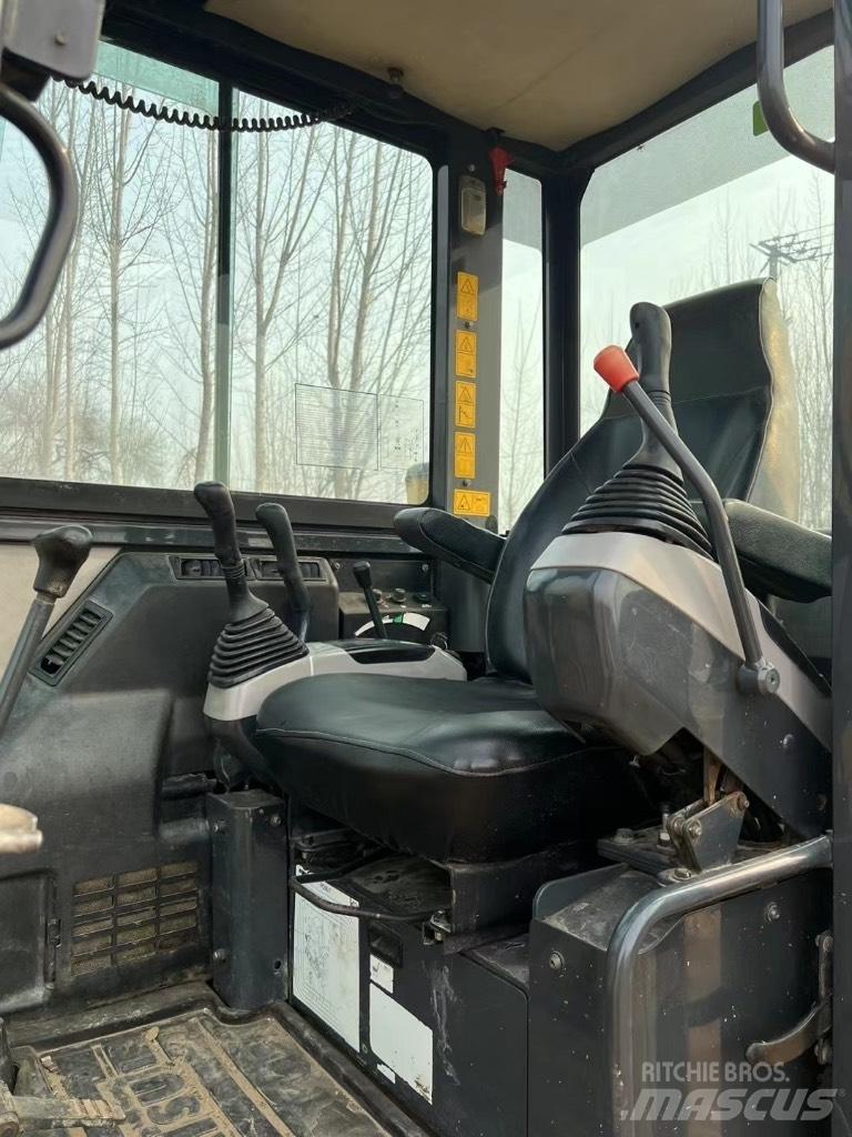 Komatsu PC58 Midi excavators  7t - 12t