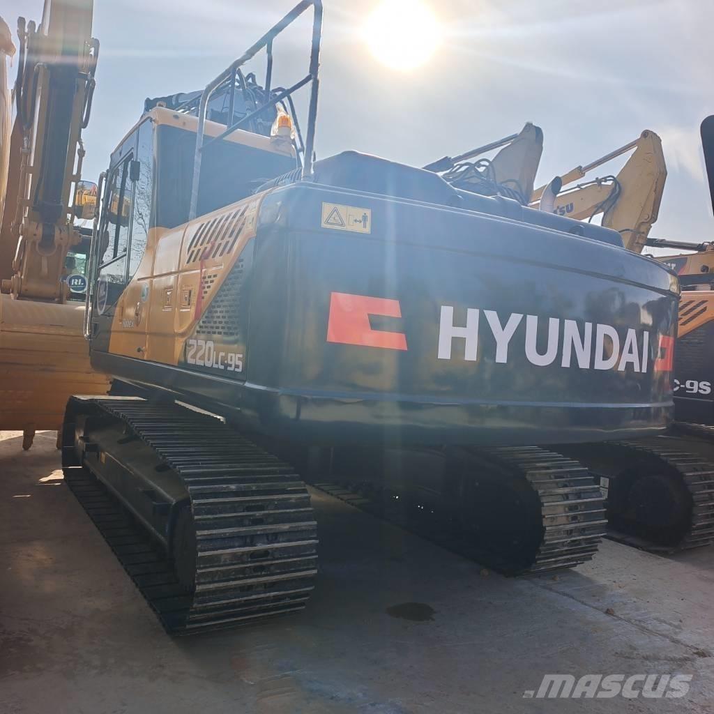 Hyundai 220LC-9T Crawler excavators