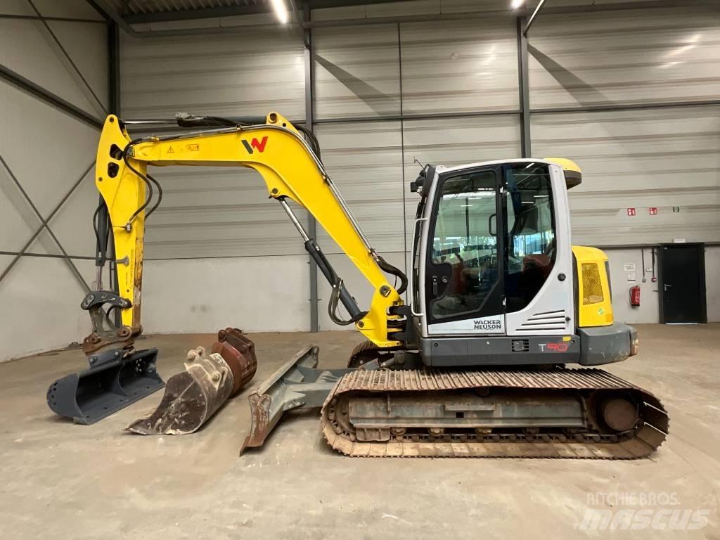 Neuson ET 90 Midi excavators  7t - 12t